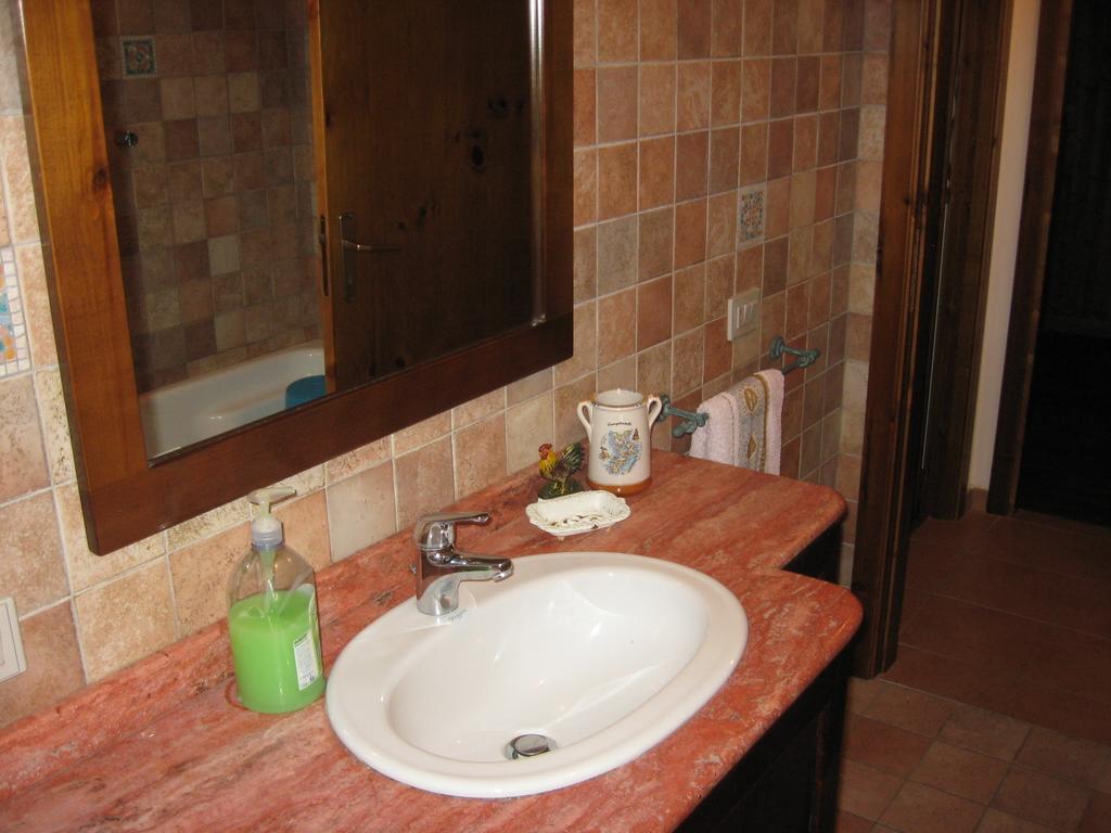 Le Tre Rose Montagna Apartment Camigliatello Silano Ruang foto