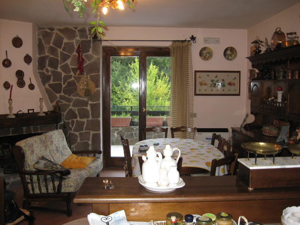 Le Tre Rose Montagna Apartment Camigliatello Silano Ruang foto