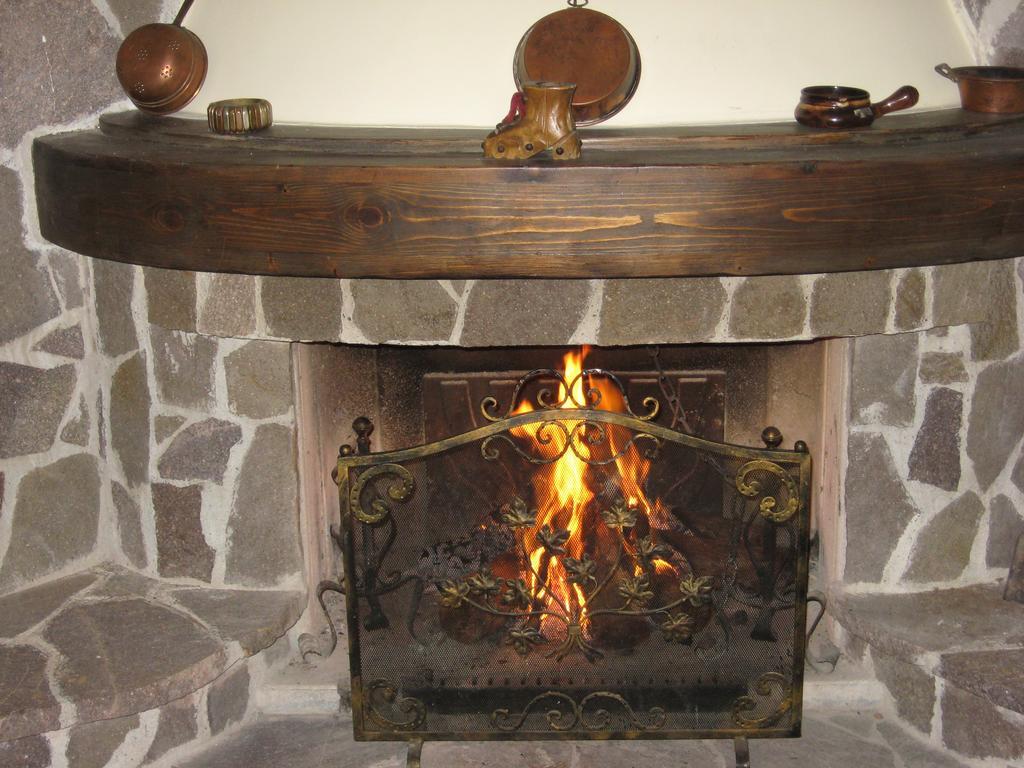 Le Tre Rose Montagna Apartment Camigliatello Silano Bagian luar foto