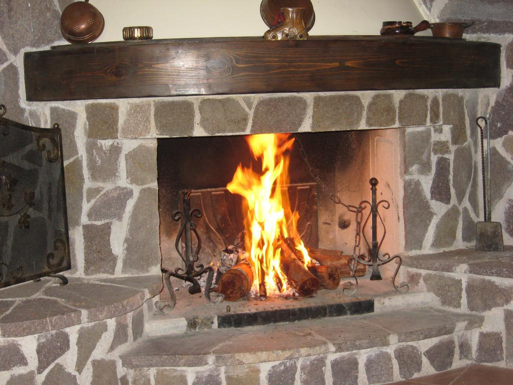 Le Tre Rose Montagna Apartment Camigliatello Silano Bagian luar foto