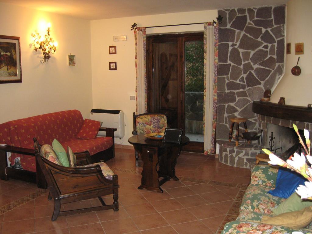 Le Tre Rose Montagna Apartment Camigliatello Silano Bagian luar foto